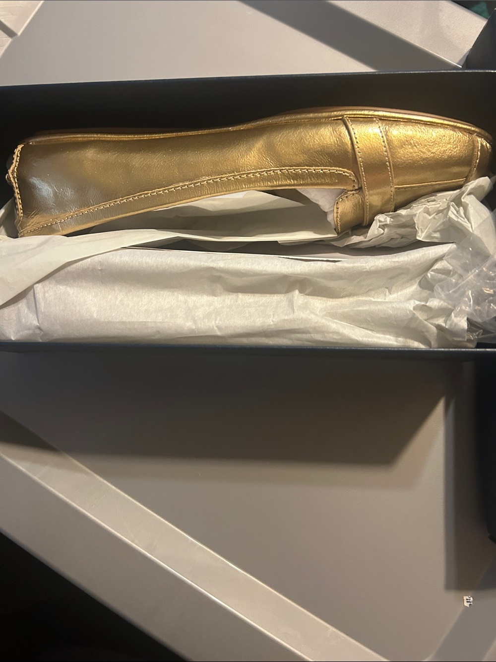 Cole Haan - Picture 2 of 7